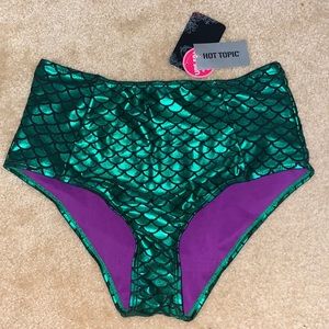 NWT Hot Topic Ariel Bikini Bottoms Size M